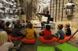 Schlossgeschichtenschatulle - Geschichtennachmittag auf Schloss Frauenfeld